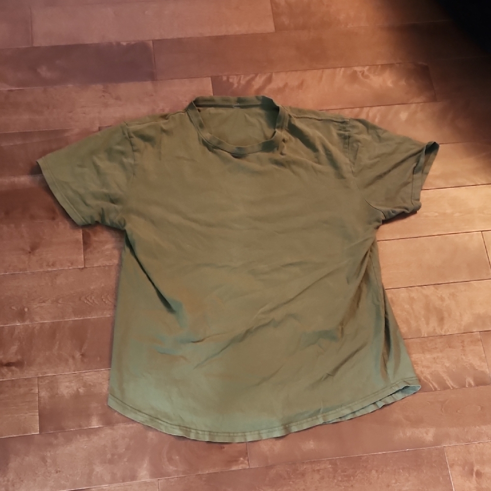 Men's Green Shirt